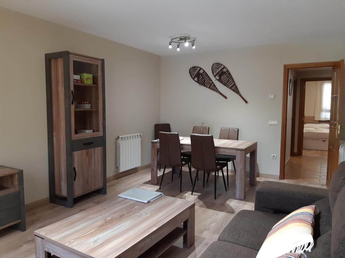 萨连特加列戈Apartamento Familiar Con Vistas Y Garage La Portiecha公寓 外观 照片